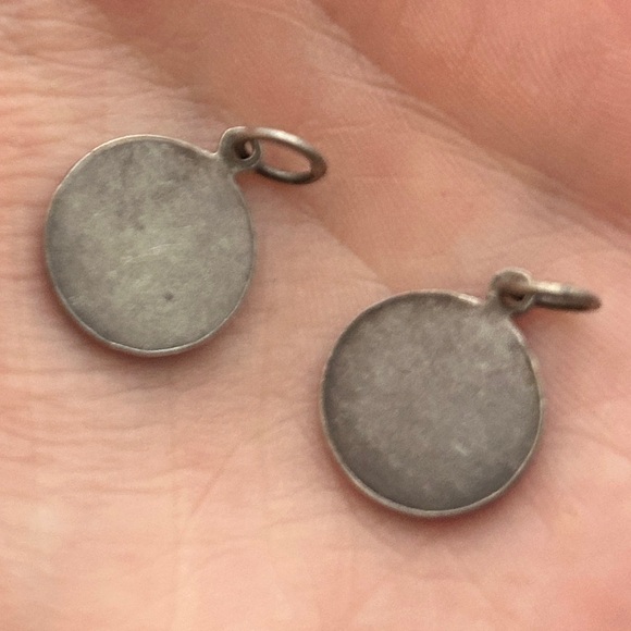 Antique Silver Aries Charms - Picture 2 of 3